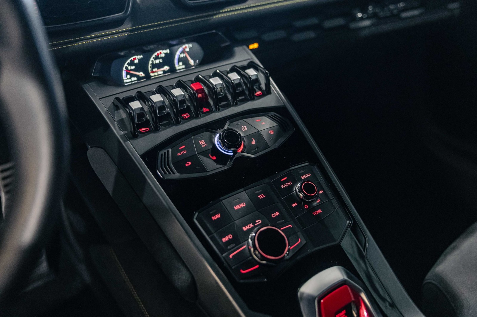 Used Car 2015 Lamborghini Huracan  For Sale Under $220,000 In Boerne, Texas