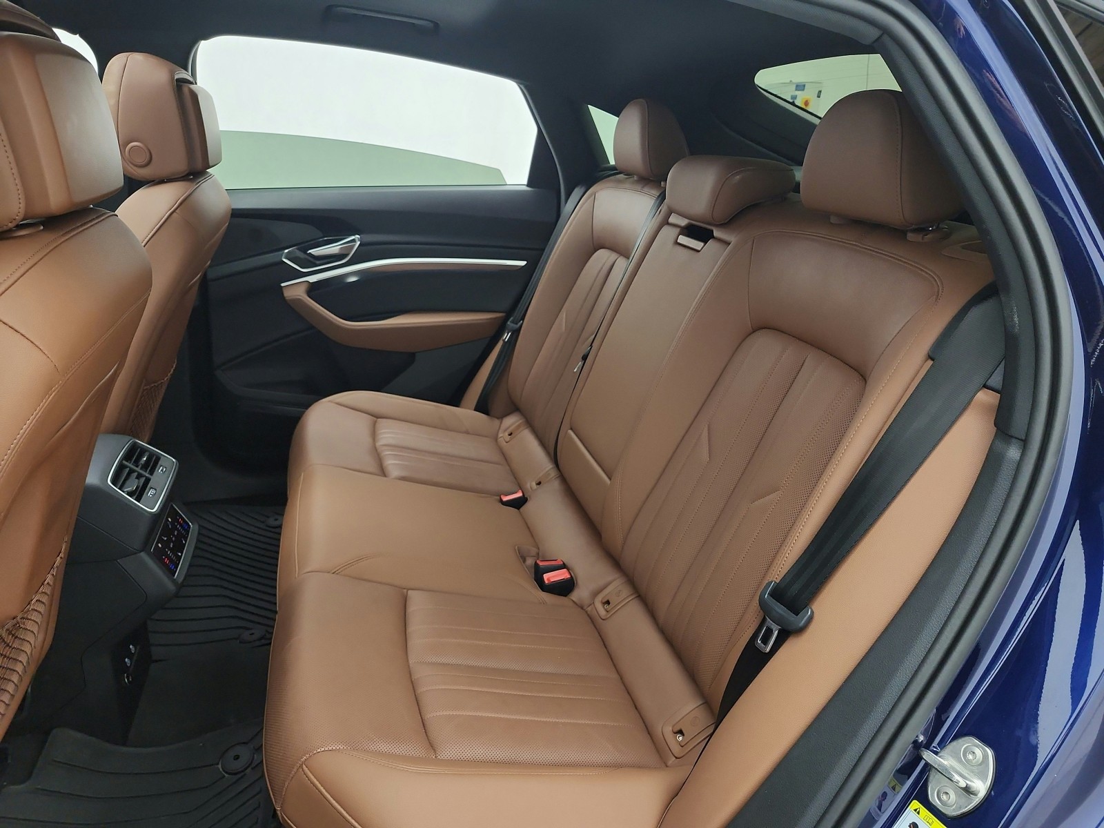 Used 2023 Navarra Blue Metallic Audi S line Premium Plus quattro image 24