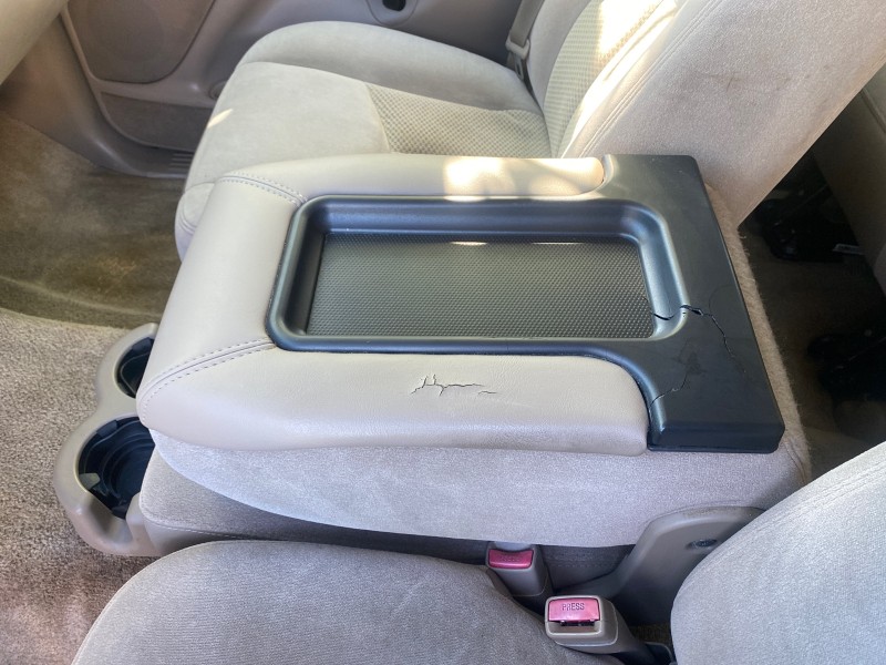 2003 Chevrolet Suburban LT 1 OWNER NO ACCIDENTS in ,