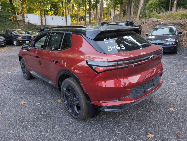 2024 Chevrolet Equinox EV RS 8