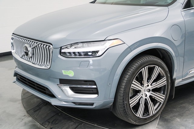 2022 Volvo XC90 Recharge Plug-In Hybrid Inscription 10