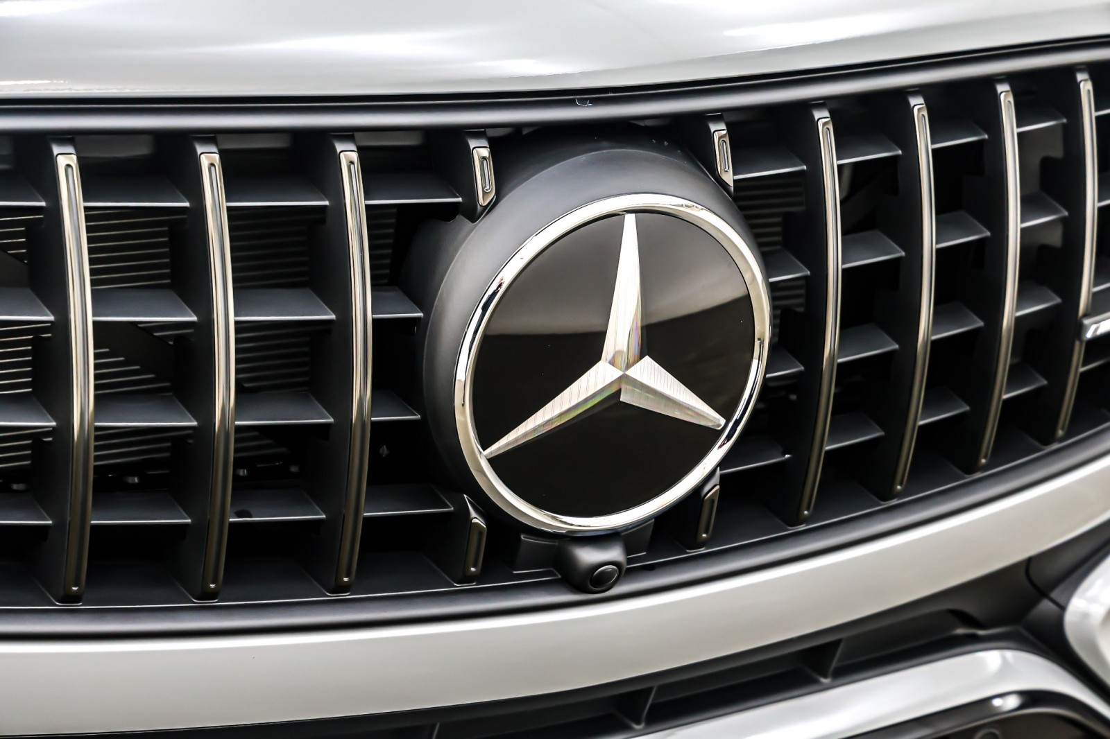 New 2026 MANUFAKTUR Alpine Grey Mercedes-Benz AMG® GLC 43 image 13