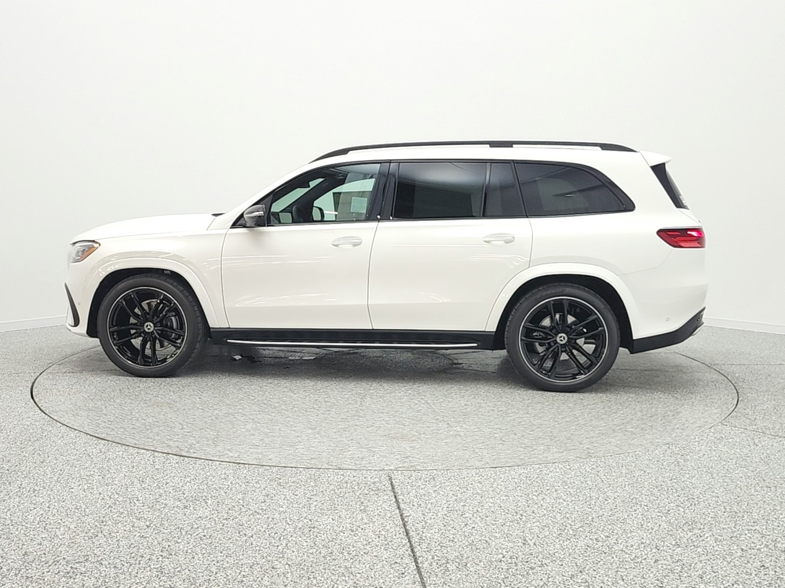 New 2026 Polar White Mercedes-Benz GLS 450 image 8