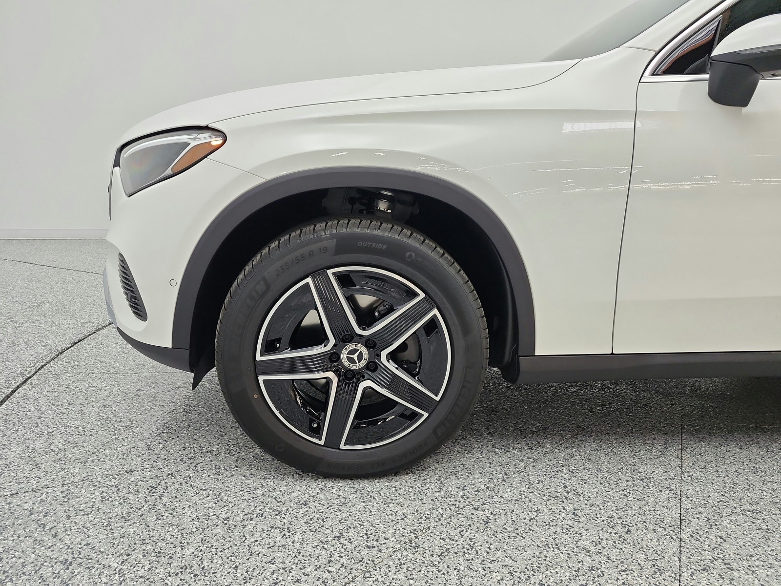 New 2027 Polar White Mercedes-Benz GLC 300 SUV image 15