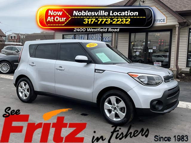 Bright Silver 2017 Kia Soul Base Wagon Front-Wheel Drive Automatic