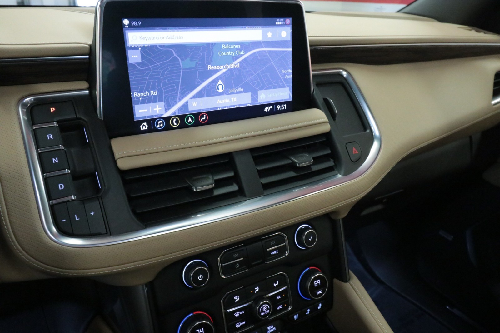 Used Car 2021 Chevrolet Tahoe  Premier For Sale Under $50,000 In Austin, Texas