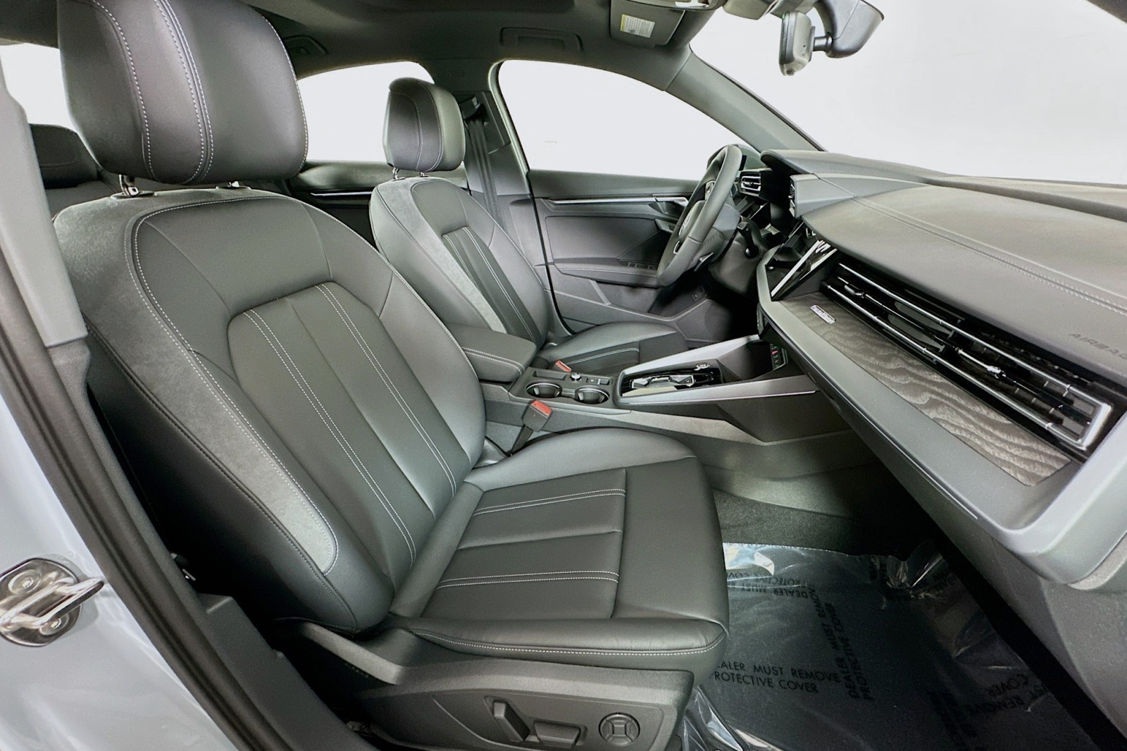 New 2026 Arrow Gray Pearl Effect Audi Premium Plus image 8