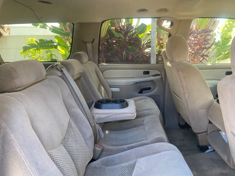 2003 Chevrolet Suburban LT 1 OWNER NO ACCIDENTS in ,