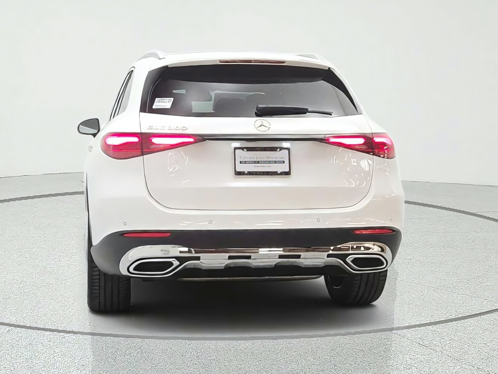 New 2027 Polar White Mercedes-Benz GLC 300 SUV image 6