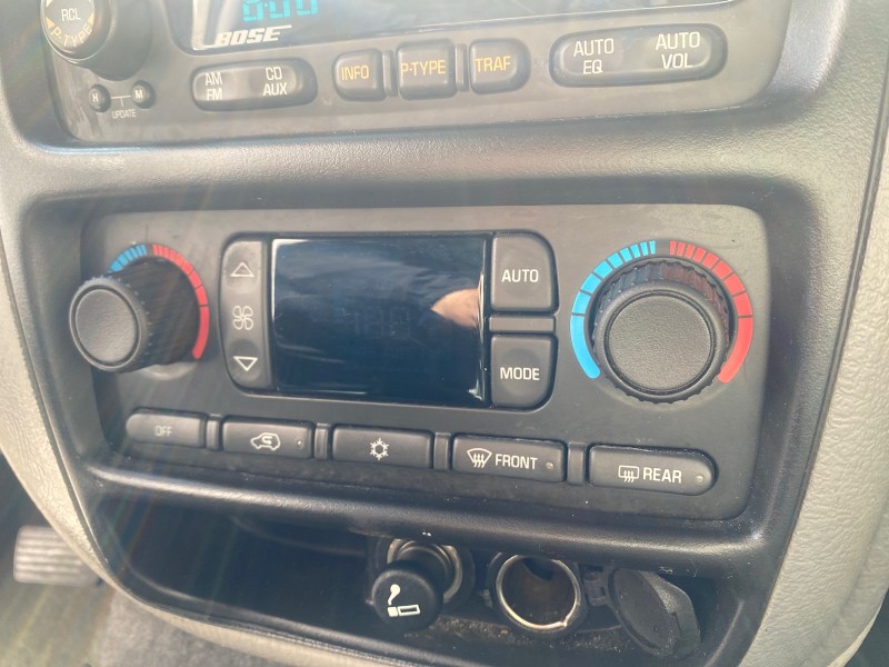 2002 Chevrolet TrailBlazer EXT LT  SUV LOW MILES 69,572 in , 