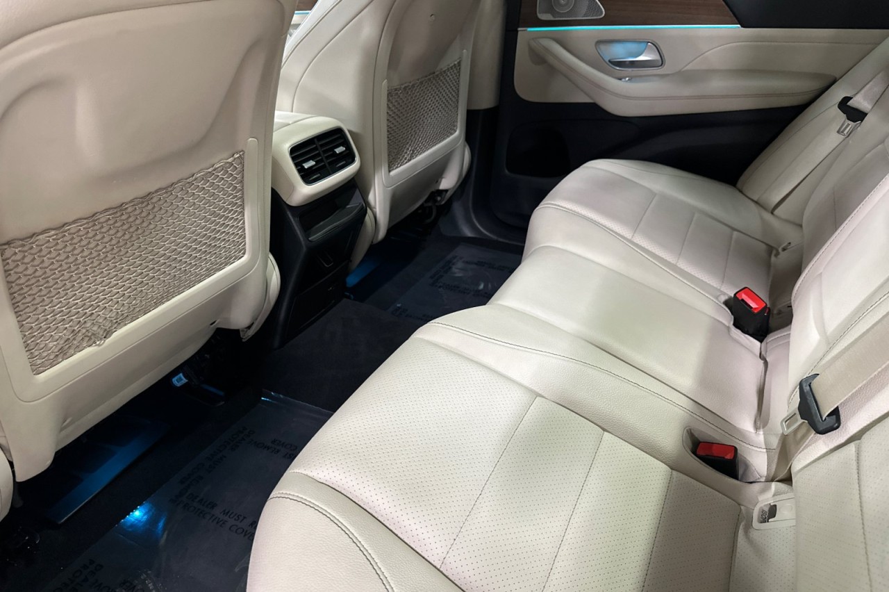 Certified Used 2023 Polar White Mercedes-Benz GLE 450 image 11