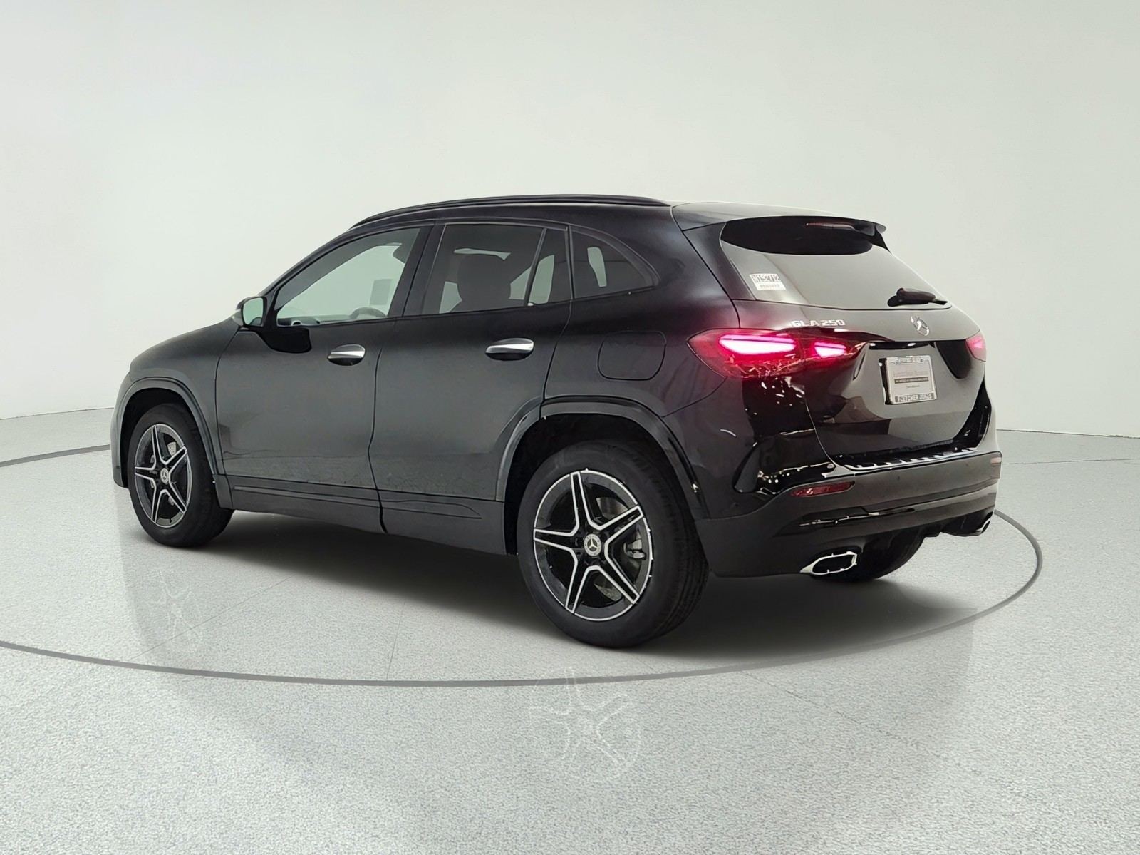 New 2026 Night Black Mercedes-Benz GLA 250 SUV image 7