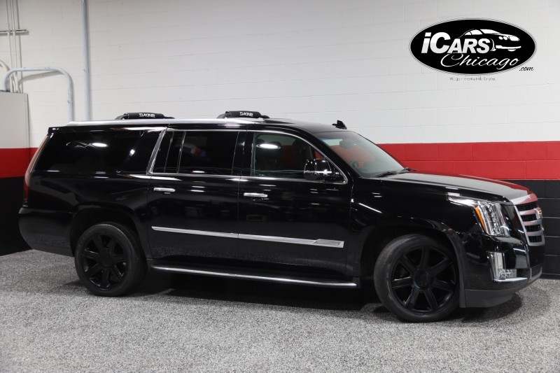 2016 Cadillac Escalade ESV Luxury Collection 4WD 4dr Suv in , 