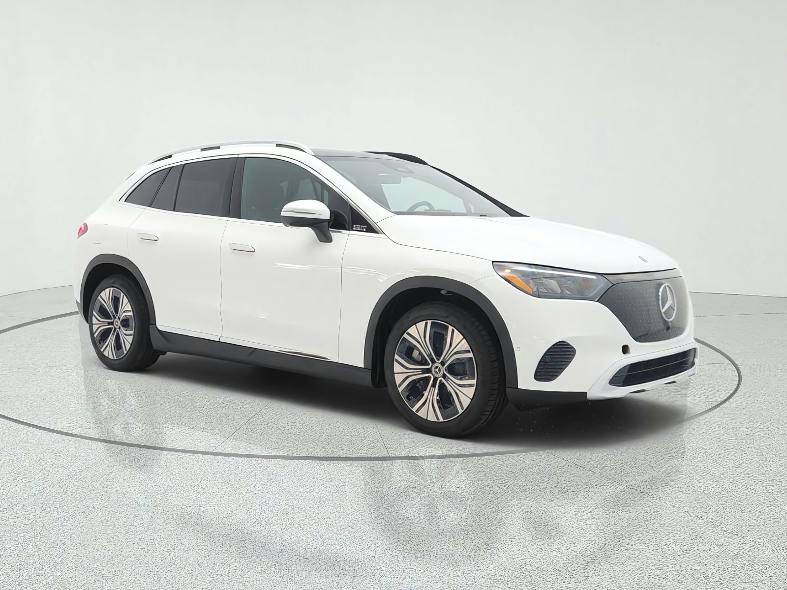 New 2027 Polar White Mercedes-Benz EQE 320+ SUV image 3