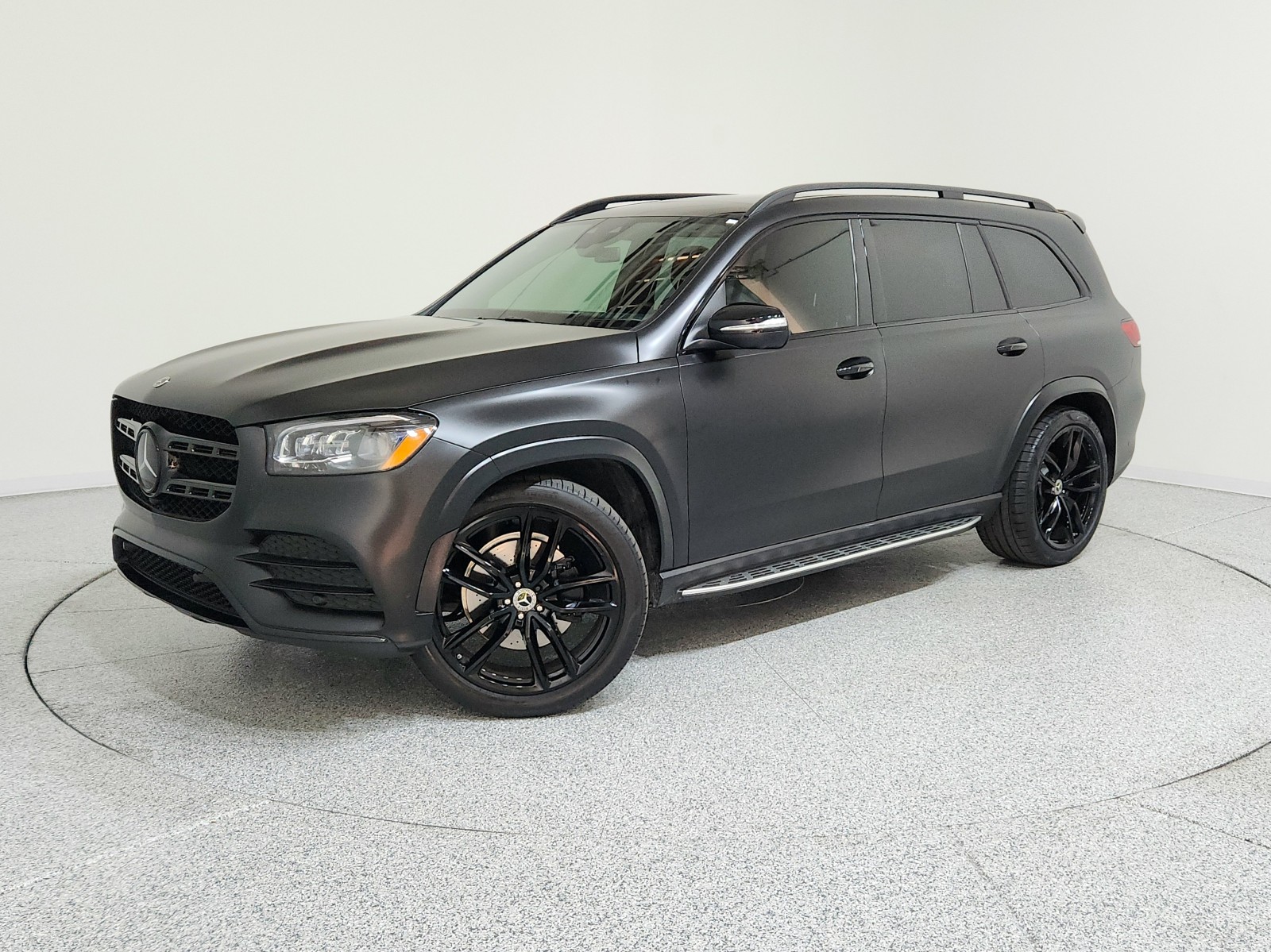 2022 Mercedes-Benz GLS GLS580's photo