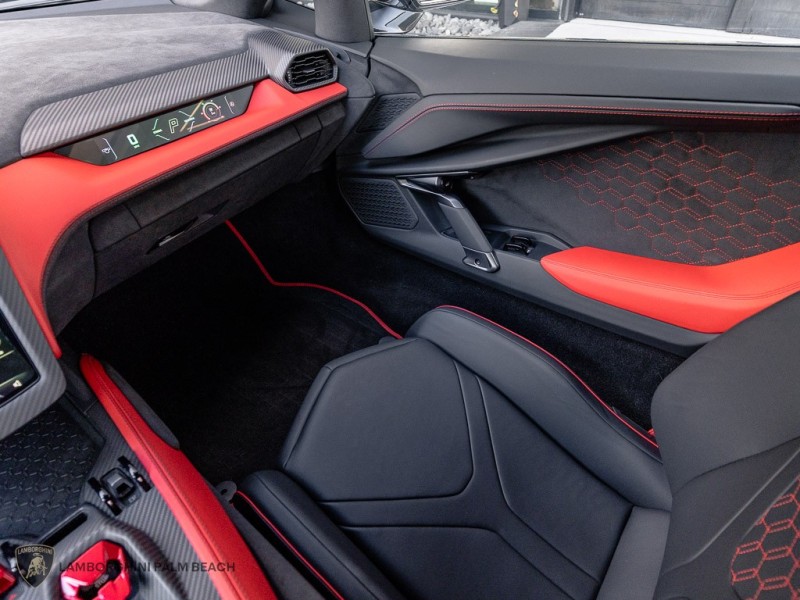Rosso Pyra Matt 2025 Lamborghini Revuelto Coupe All-Wheel Drive Automatic