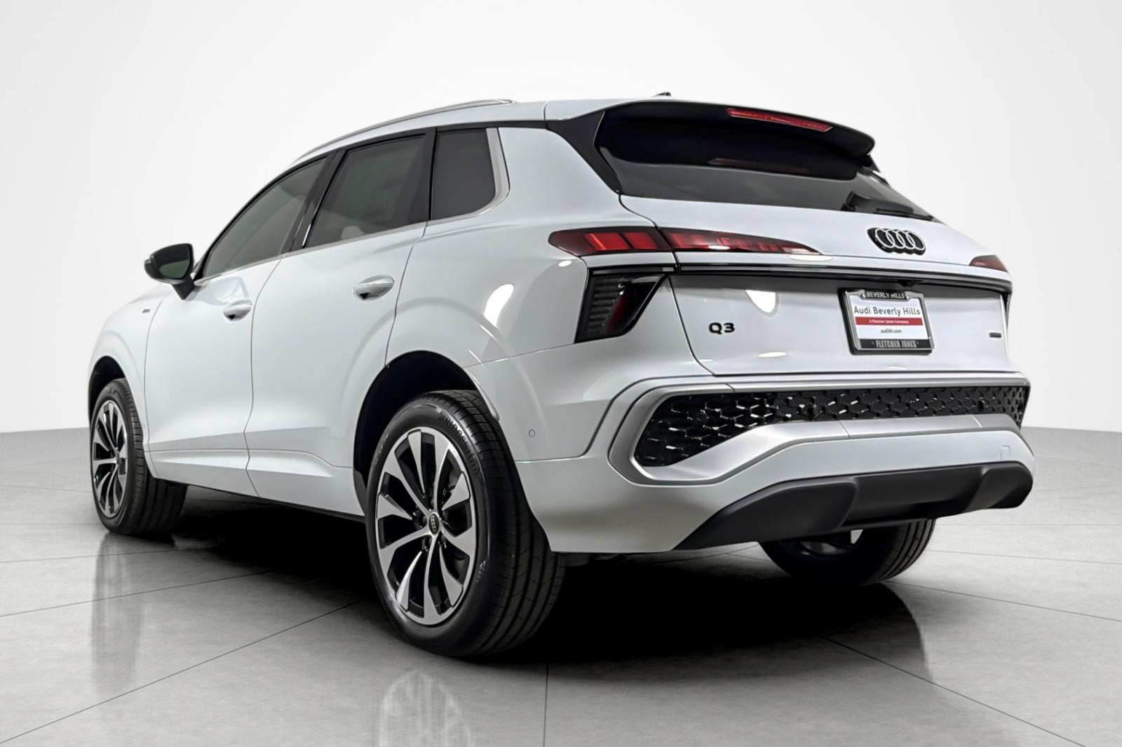 New 2026 Glacier White Metallic Audi S line quattro image 4