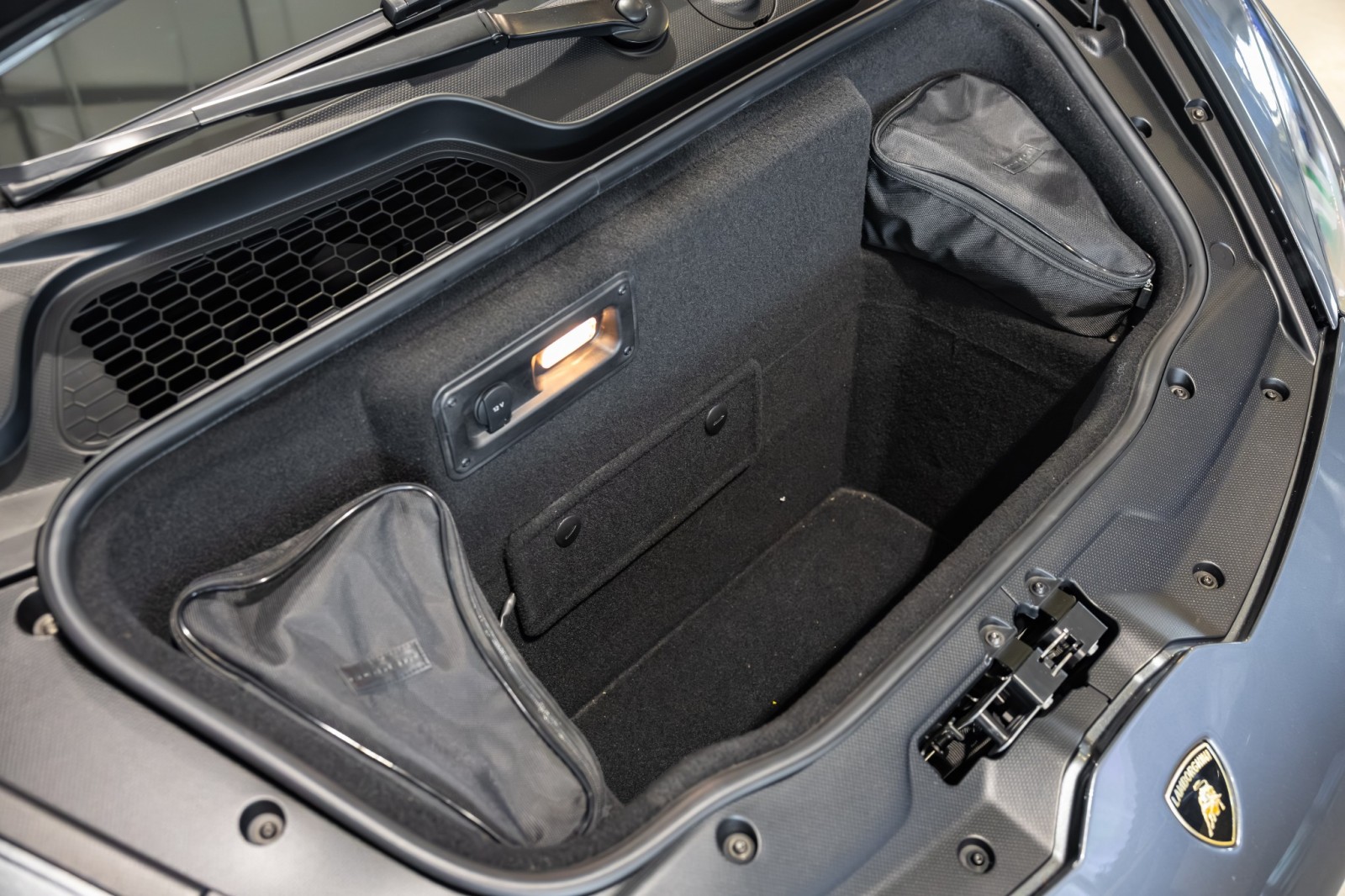 Used Car 2016 Lamborghini Huracan  Lp 580-2 - Lifting System + - $242,395 Msrp - Giano Wheels For Sale Under $240,000 In Boerne, Texas