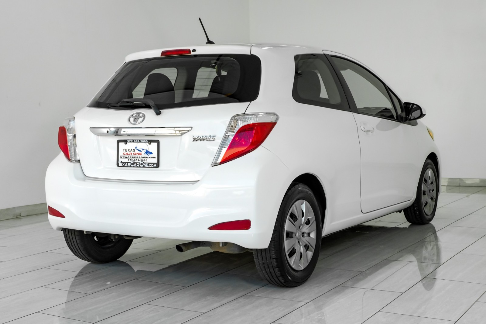 2013 Toyota Yaris L HATCHBACK AUTOMATIC POWER DOOR LOCKS 6