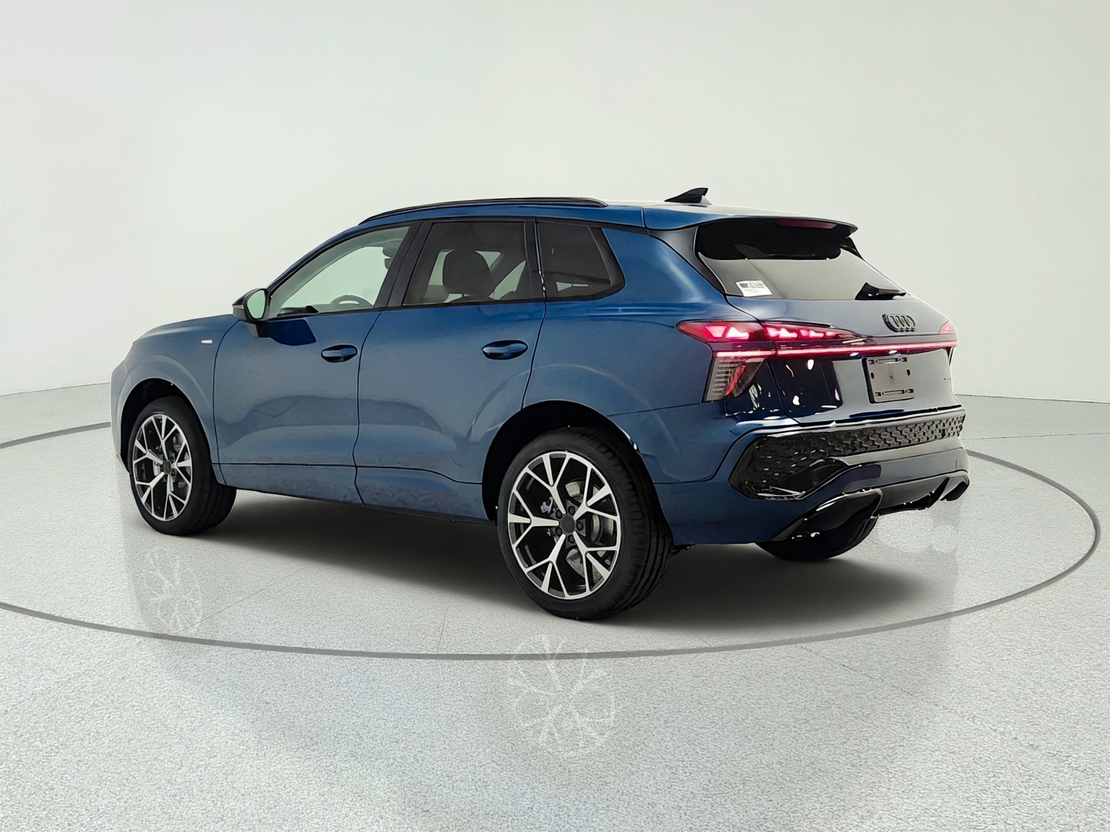 New 2026 Malpelo Blue Metallic Audi S line quattro image 7