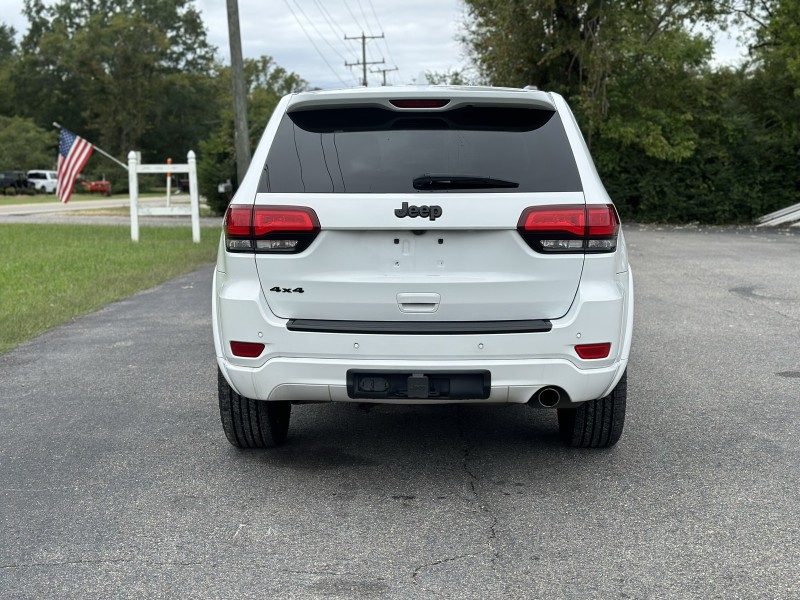 2017 Jeep Grand Cherokee Altitude in , 