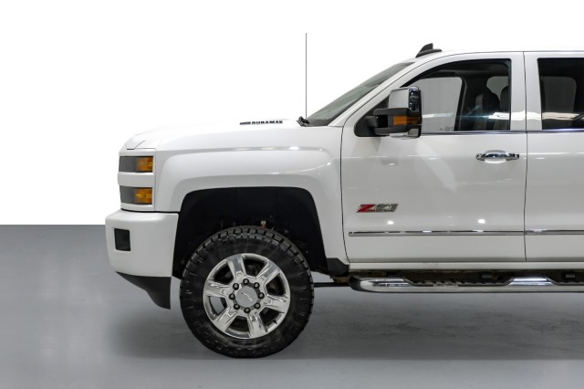 2018 Chevrolet Silverado 2500HD LTZ 10