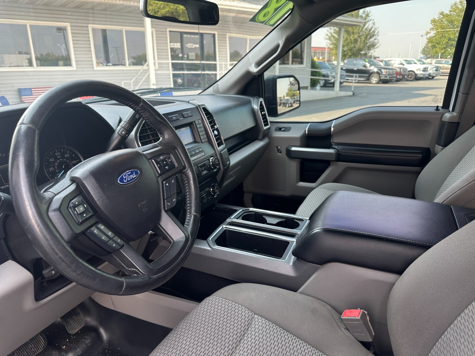 2018 Ford F-150 XLT 16