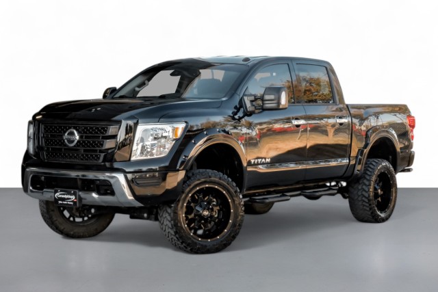 2021 Nissan Titan SV 3