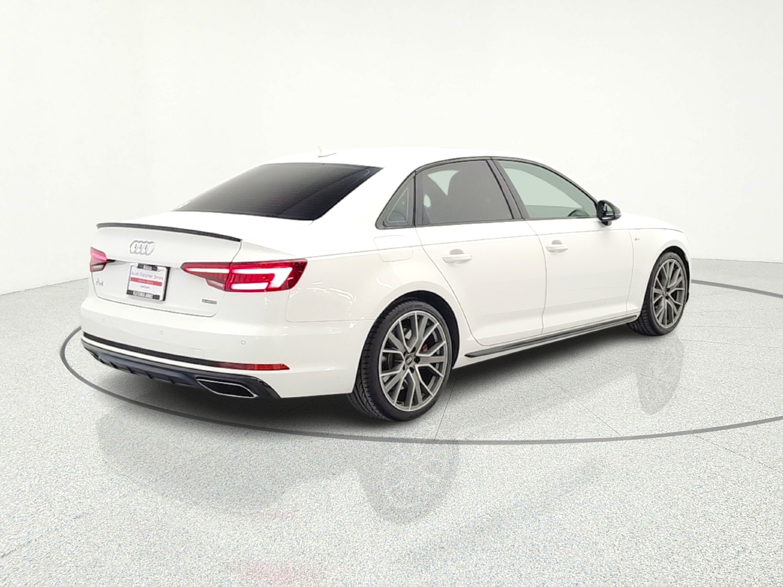 Used 2019 Ibis White Audi Premium Plus 45 TFSI quattro image 33