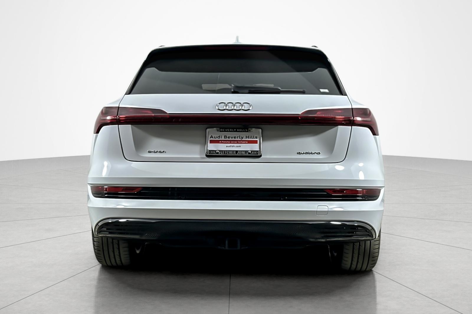 Used 2023 Glacier White Metallic Audi Premium quattro image 4