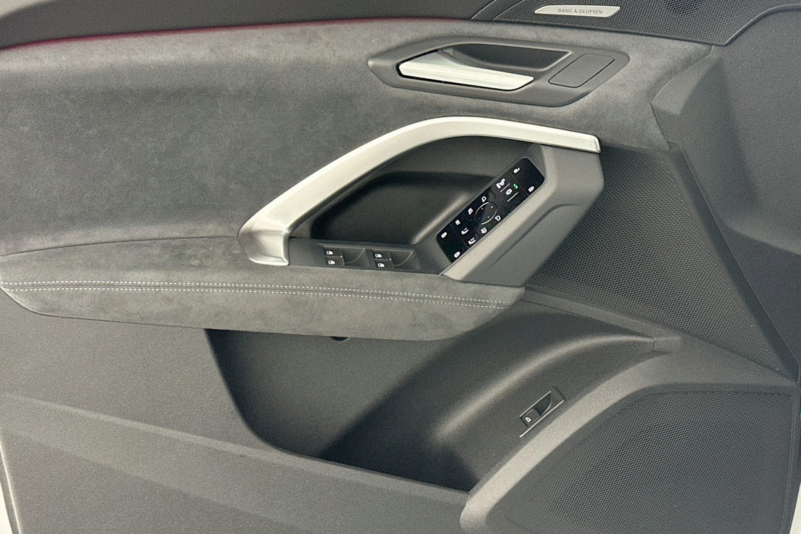 New 2026 Glacier White Metallic Audi Premium Plus image 19
