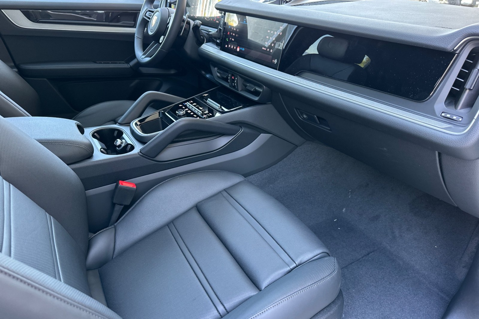 New 2026 Chalk Porsche Coupe image 16
