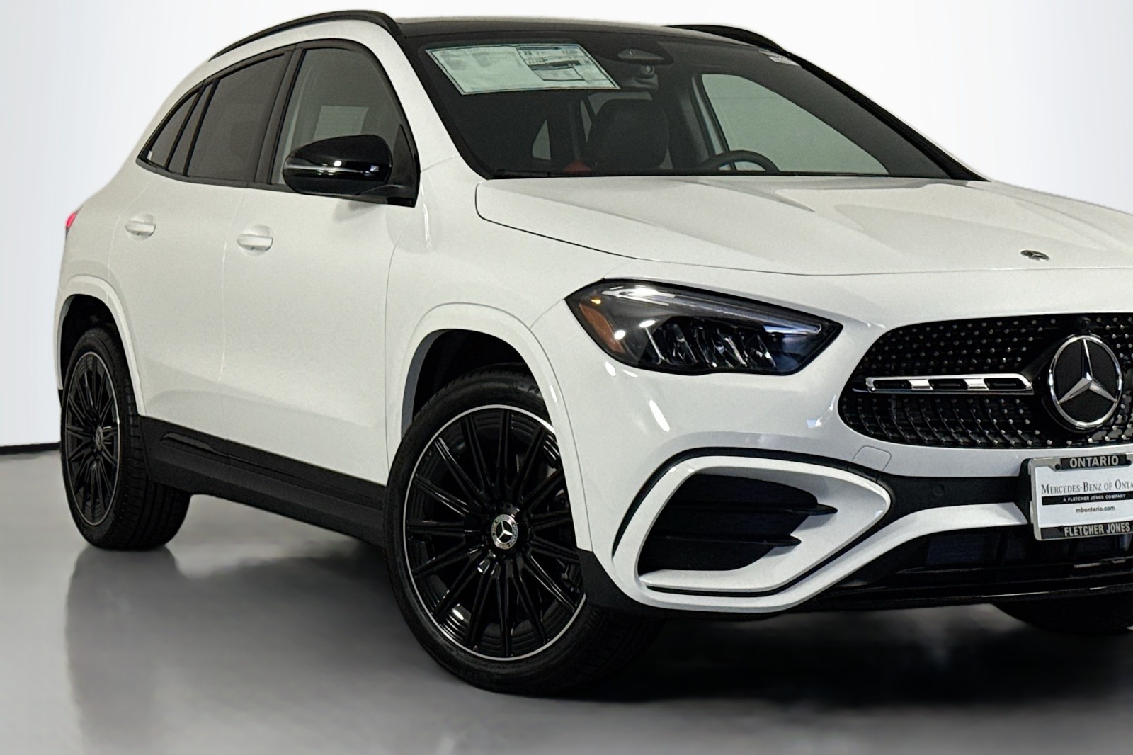 New 2026 Polar White Mercedes-Benz GLA 250 SUV image 13