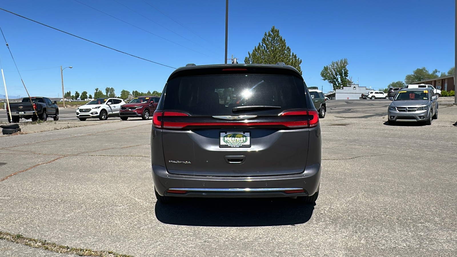 2021 Chrysler Pacifica Touring L 4