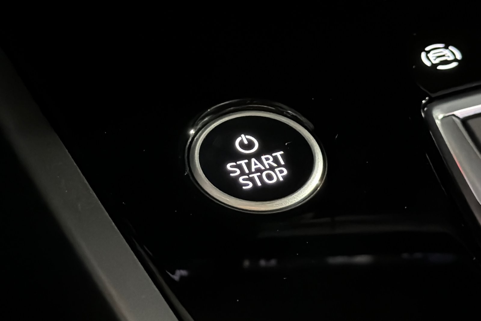 Used 2024 Mythos Black Metallic Audi Premium Plus 50 quattro image 22