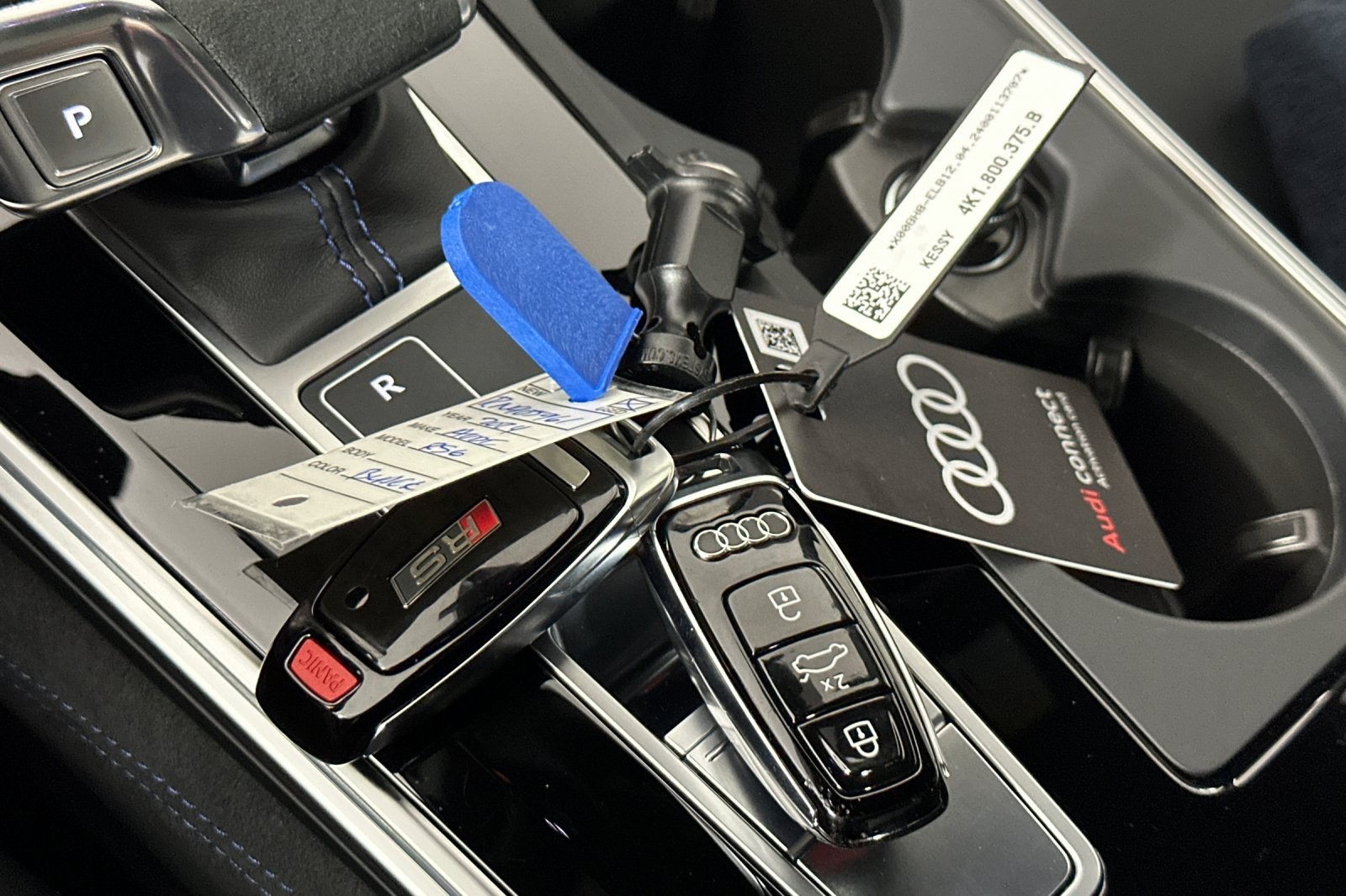 Used 2024 Mythos Black Metallic Audi performance 4.0 TFSI quattro image 24