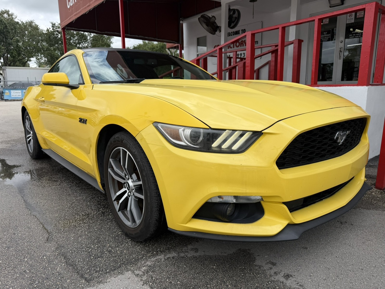 2016 Ford Mustang - $12,977