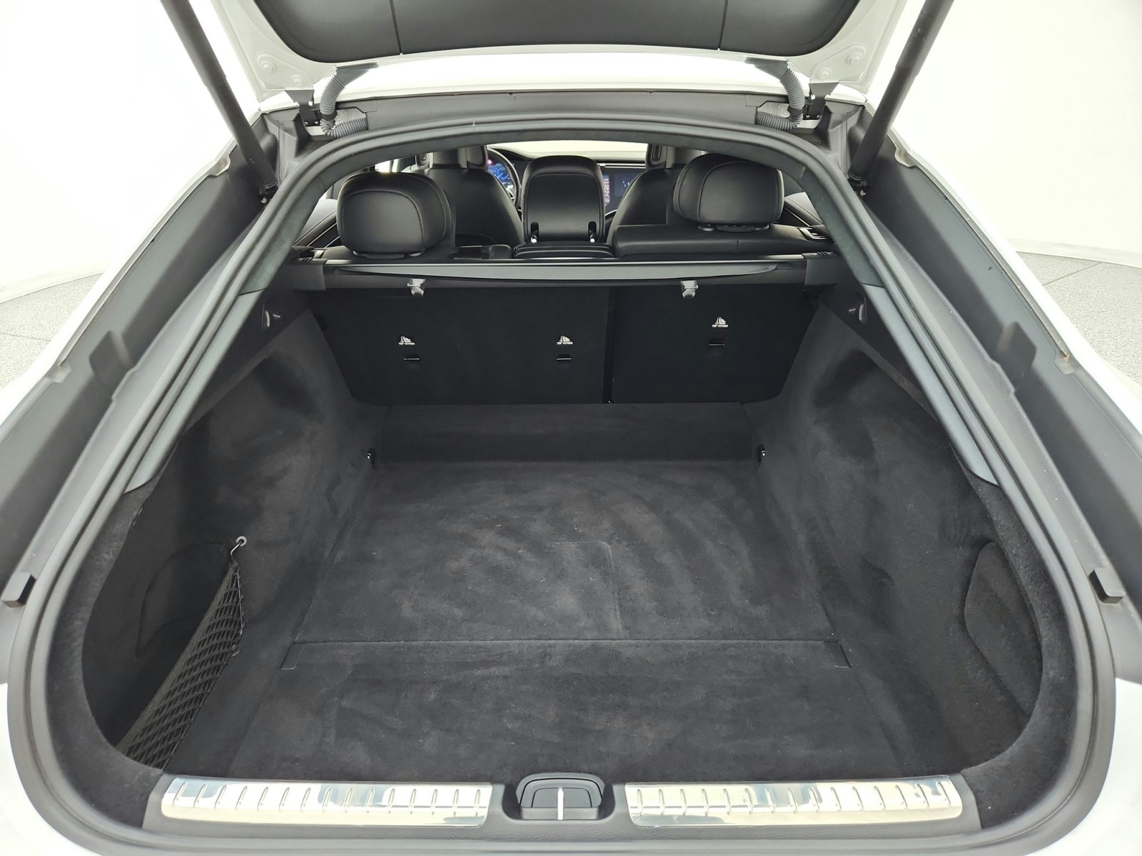 Certified Used 2023 Polar White Mercedes-Benz EQS 580 image 25