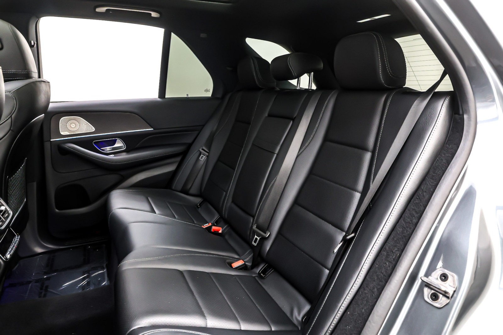 Certified Used 2024 Selenite Grey Metallic Mercedes-Benz GLE 350 4MATIC® SUV image 10