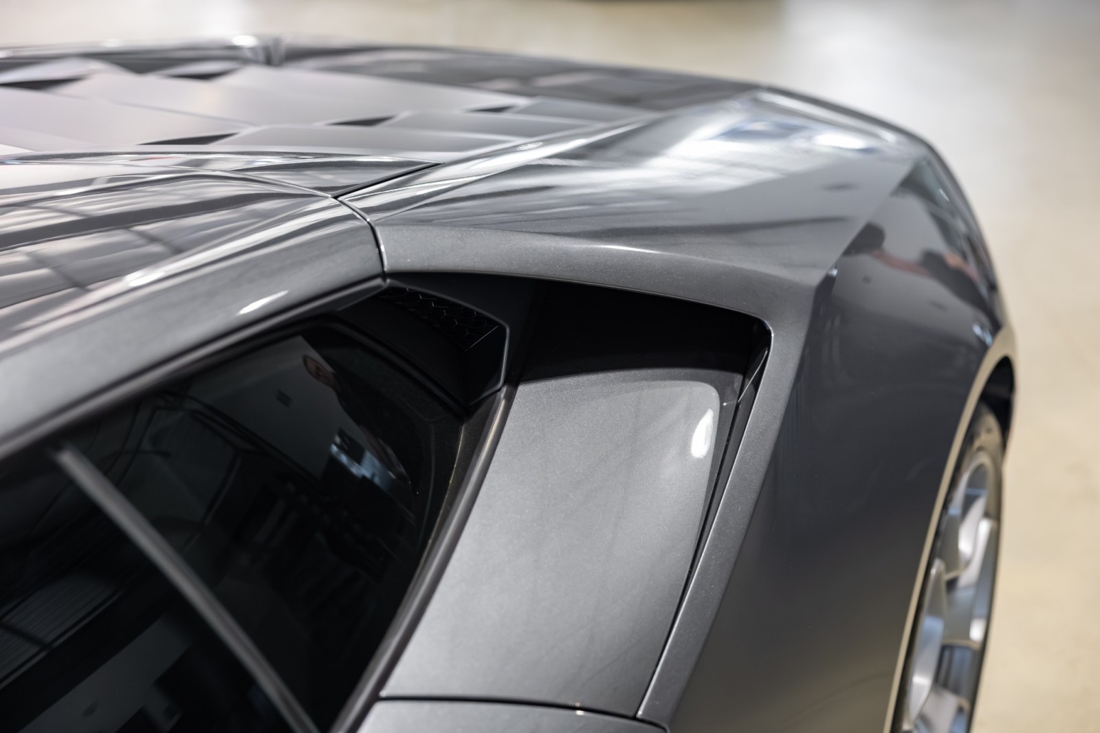 Used Car 2016 Lamborghini Huracan  Lp 580-2 - Lifting System + - $242,395 Msrp - Giano Wheels For Sale Under $240,000 In Boerne, Texas