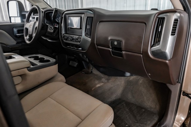 2015 Chevrolet Silverado 2500HD LT 14