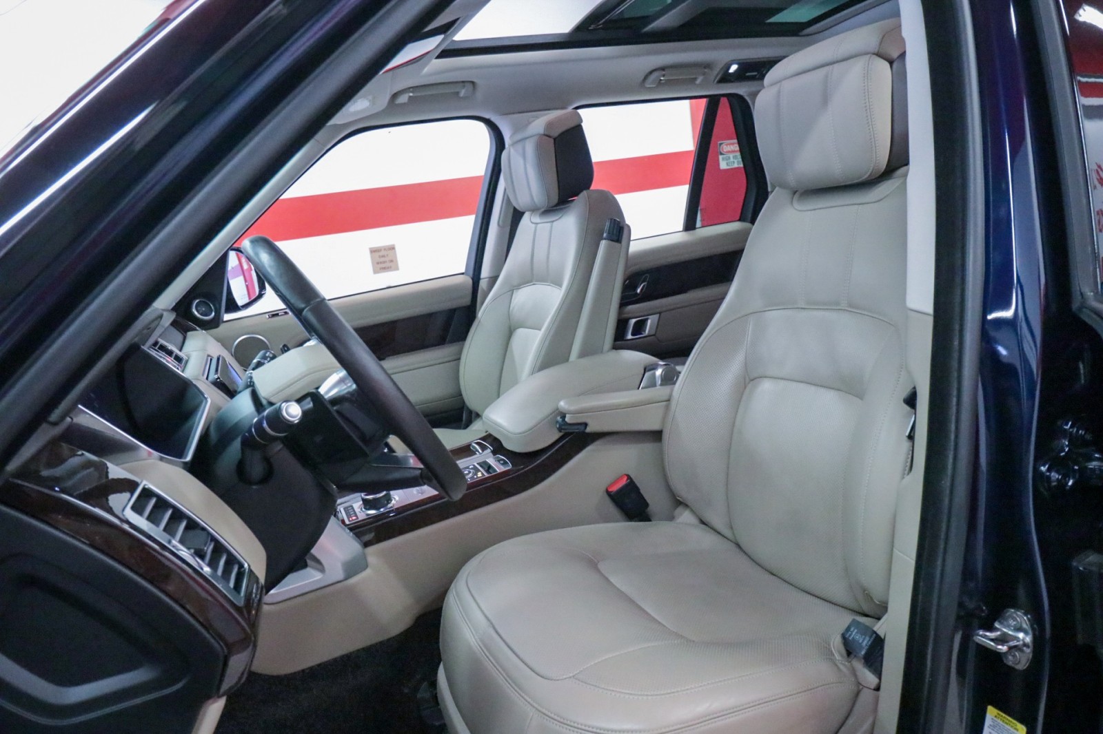 Used Car 2021 Land Rover Range Rover  P525 Westminster For Sale Under $50,000 In Austin, Texas