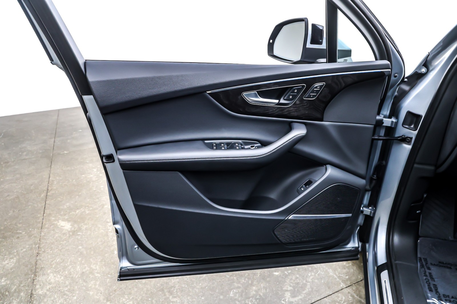 Used 2023 Satellite Silver Metallic Audi Premium Plus 55 TFSI quattro image 21