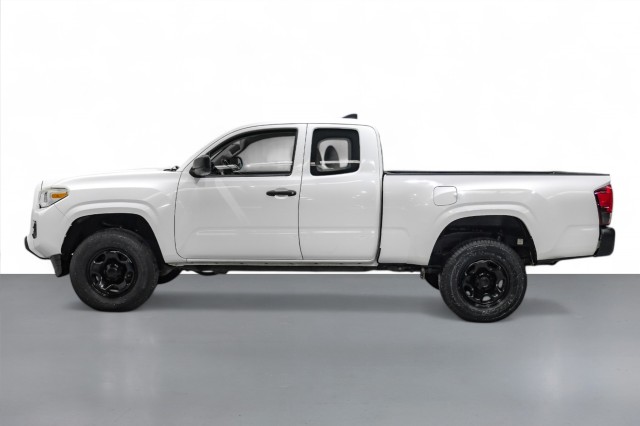 2018 Toyota Tacoma SR5 9