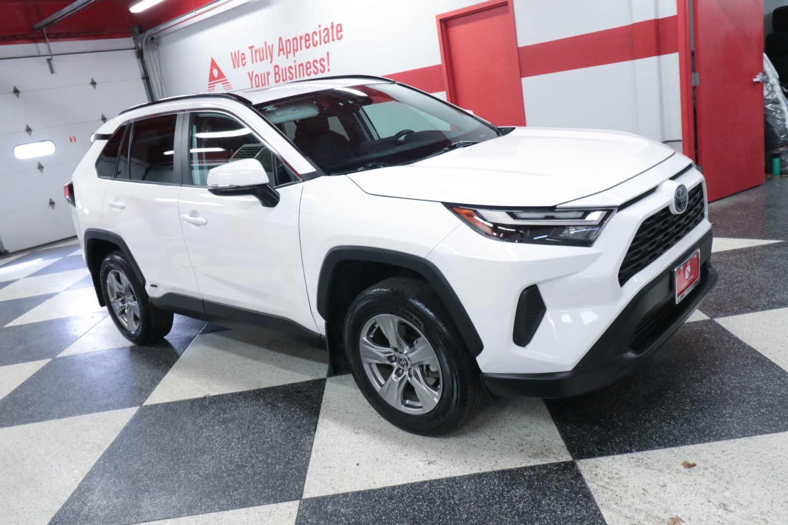 Used Car 2024 Toyota Rav4  Hybrid Xle For Sale Under $35,000 In Austin, Texas