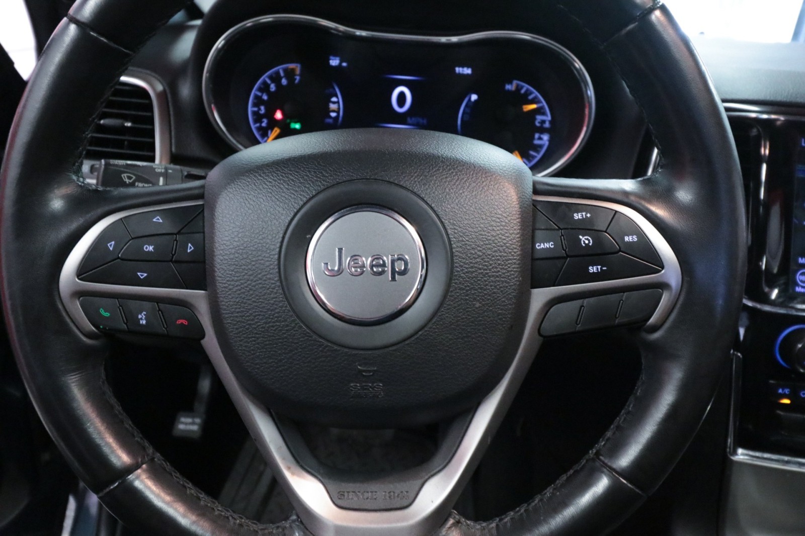 Used Car 2021 Jeep Grand Cherokee  Limited For Sale Under $25,000 In Austin, Texas