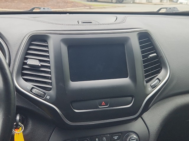JeepCherokee27