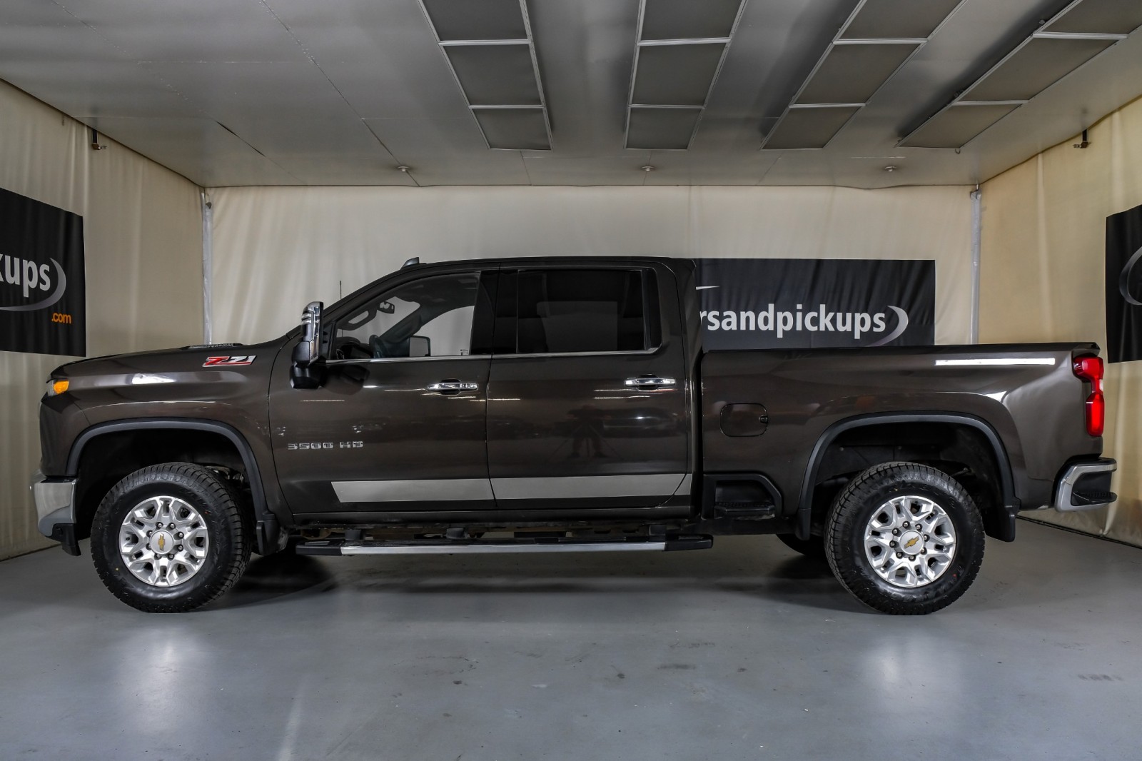 2021 Chevrolet Silverado 3500HD SRW LTZ 11