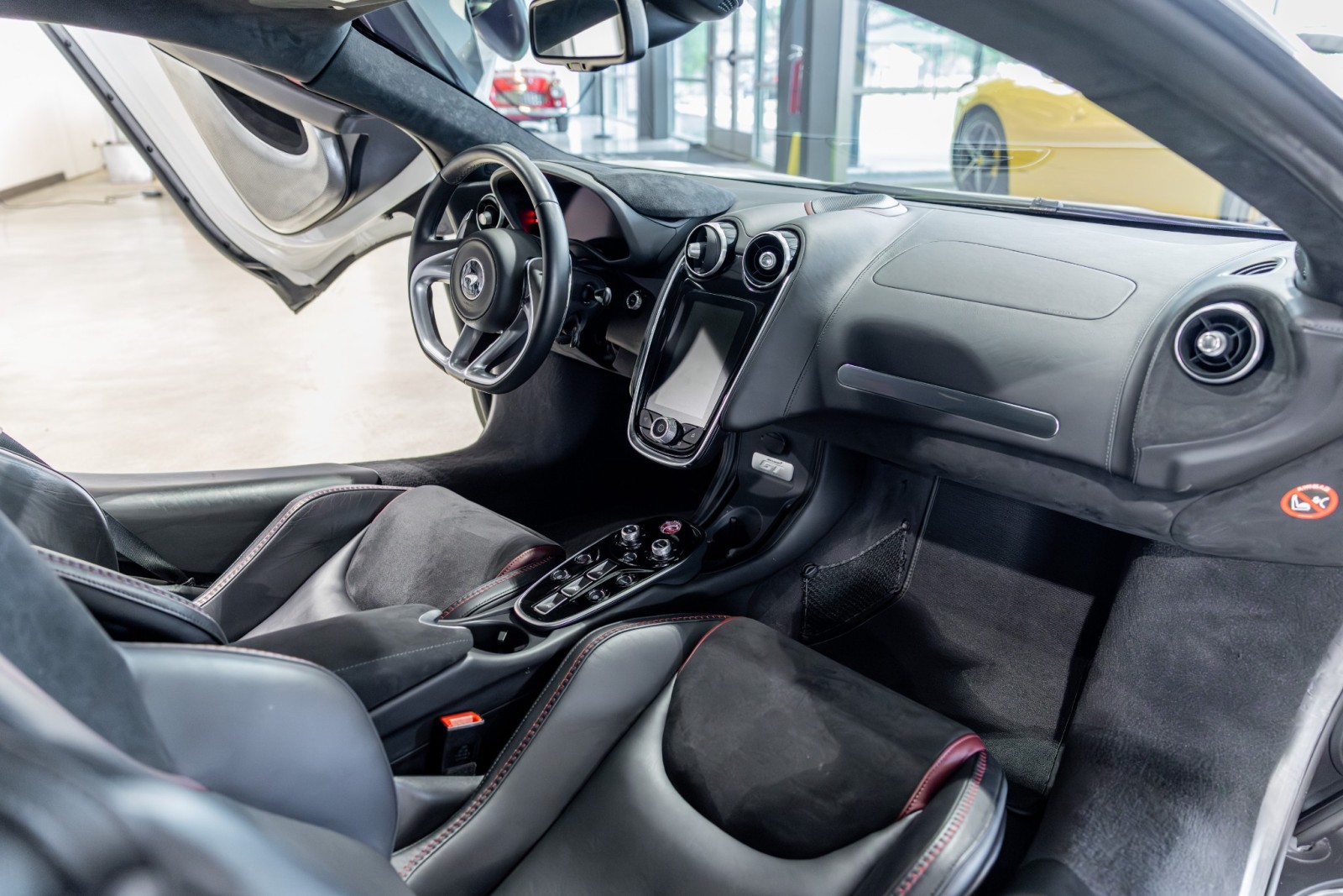 Used Car 2023 Mclaren Gt  For Sale Under $180,000 In Boerne, Texas