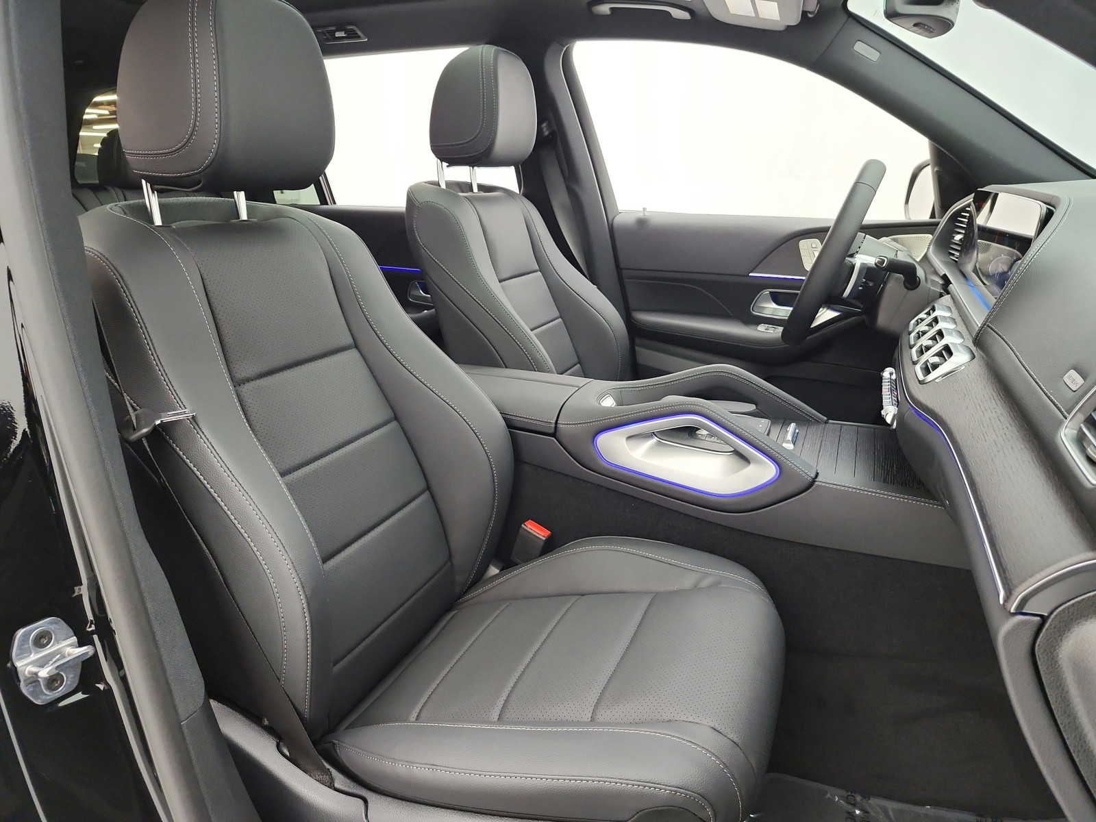 New 2026 Black Mercedes-Benz GLS 450 4MATIC® SUV image 15